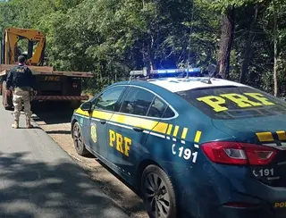 Caminhão furtado em SP é encontrado pela PRF em Jequitaí