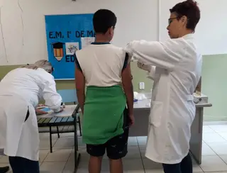 Cidade da Baixada Santista vacina estudantes da rede municipal contra o HPV; saiba mais