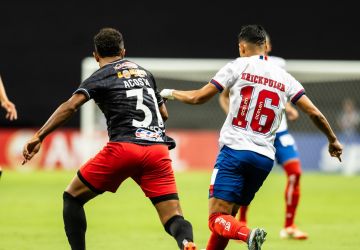 Bahia supera retranca do Boston River e volta à fase de grupos da Libertadores após de 36 anos