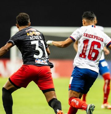 Bahia supera retranca do Boston River e volta à fase de grupos da Libertadores após de 36 anos