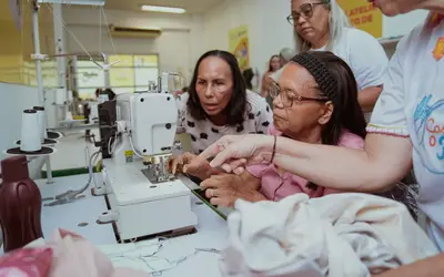 Projeto Costurando o Futuro está com inscrições abertas e terá doação de mil máquinas de costura em Fortaleza