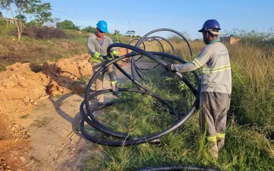 Extensão da rede de abastecimento leva água para 250 famílias em Iguaba Grande