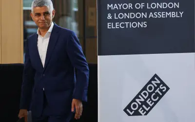Sadiq Khan é reeleito prefeito de Londres para um terceiro mandato