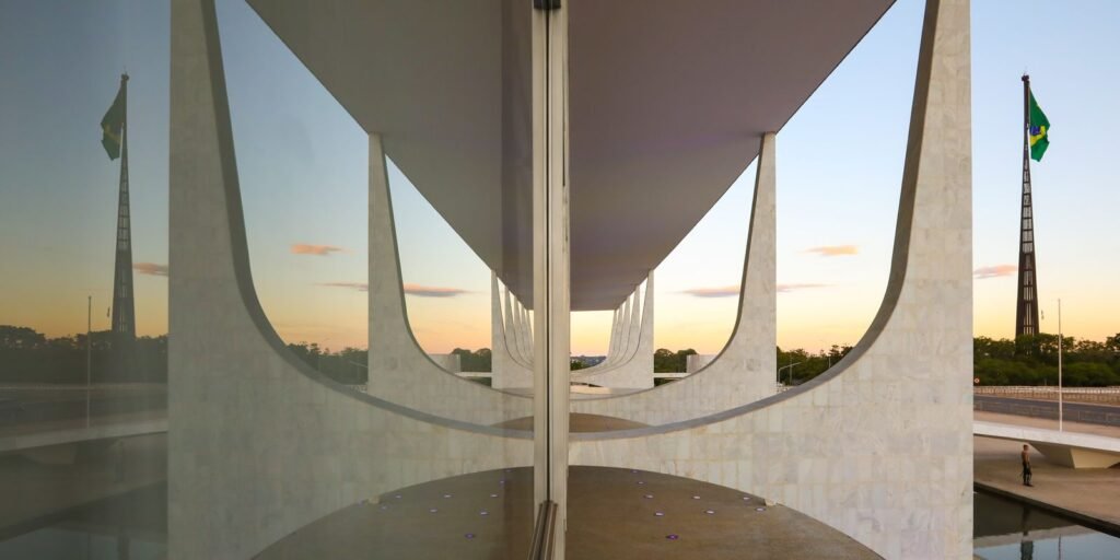 Lula cita caso Master e defende PEC da Segurança Pública Lula cita caso Master e defende PEC da Segurança Pública