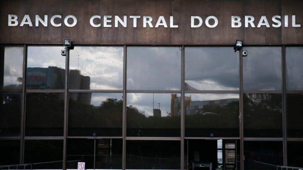 Diretor do Banco Central nega ter recomendado compra de carteiras fraudadas