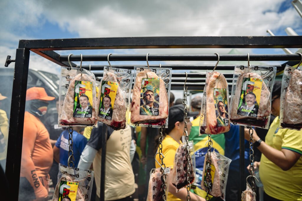 os bastidores da caminhada de Nikolas os bastidores da caminhada de Nikolas