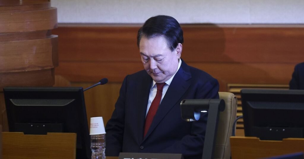 Ex-presidente sul-coreano se desculpa após condenação à prisão perpétua