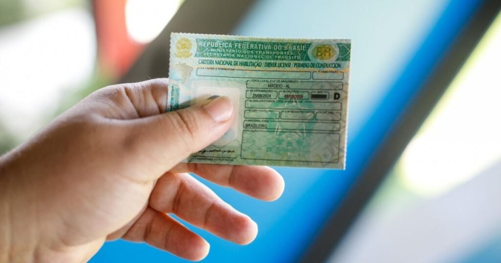 Senatran publica novo manual e acaba com a baliza eliminatória na prova