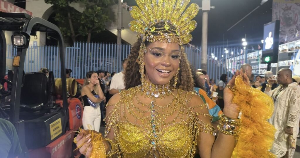 Juliana Alves exalta enredo sobre Carolina Maria de Jesus: “Honra” Juliana Alves exalta enredo sobre Carolina Maria de Jesus: “Honra”