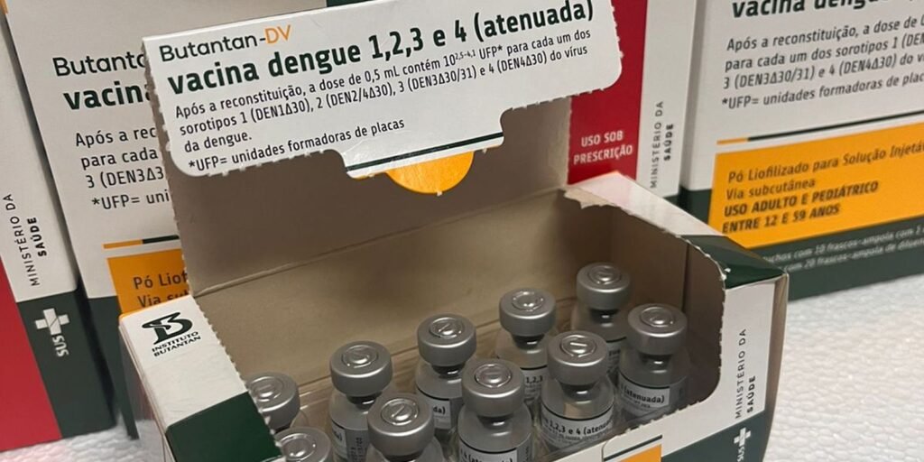 Rio de Janeiro Inicia Vacinação Contra a Dengue: Imunizante do Butantan Chega aos Municípios