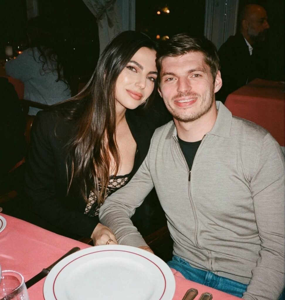 Kelly Piquet abre álbum do fim de semana Kelly Piquet abre álbum do fim de semana