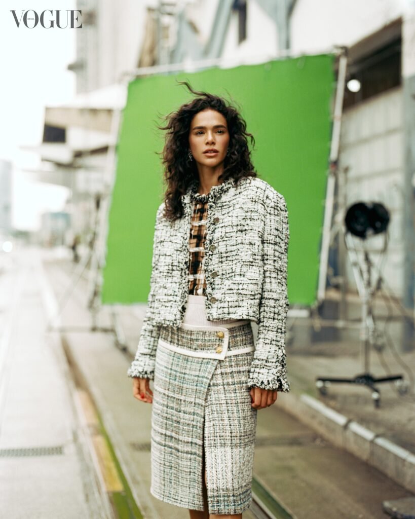 entre nos bastidores da capa da Vogue de março de 2026 com Bruna Marquezine