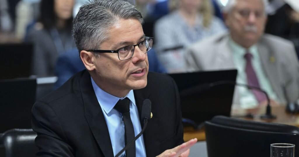 Após críticas de Gilmar, Vieira diz que ministro do STF “dobra a aposta”