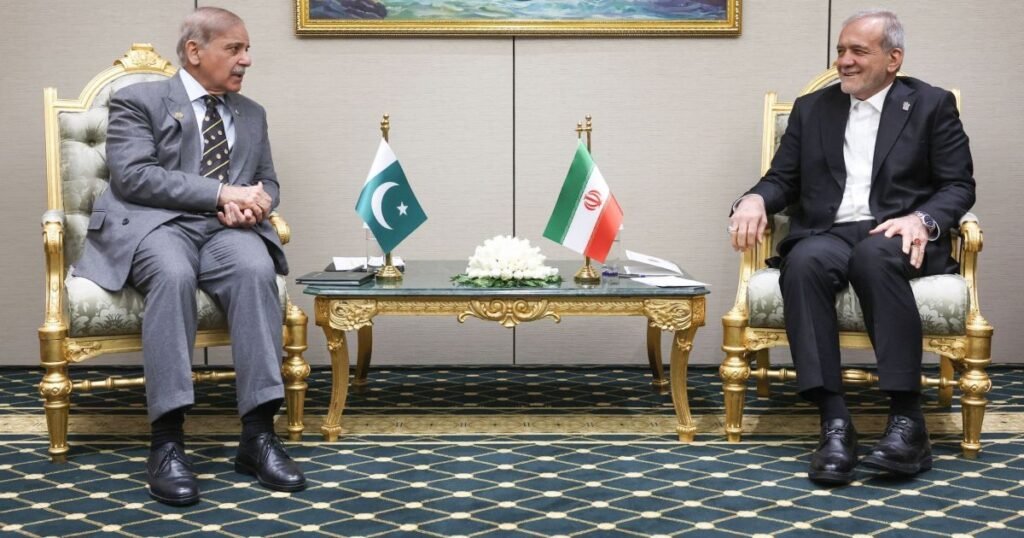 Sem citar negociações, premiê do Paquistão conversa com presidente do Irã