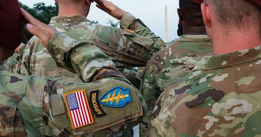 EUA passam por perda de profissionalismo de líderes militares EUA passam por perda de profissionalismo de líderes militares